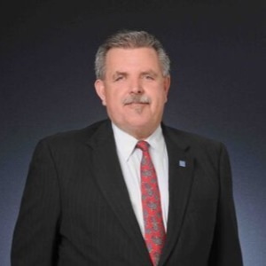  Profile Photos of Mike Van De Walker, GRI - RE/MAX Ultimate 1632 North Gilbert St - Photo 1 of 4