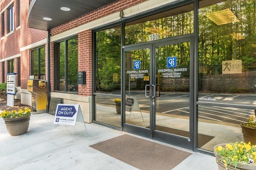 New Album of Coldwell Banker Howard Perry and Walston 100 Connemara Dr - Photo 1 of 2