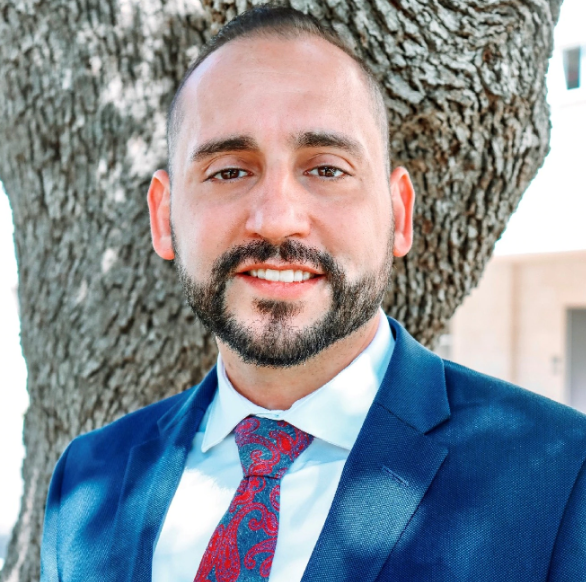  Profile Photos of Joshua Amparan - New York Life Insurance 8000 I-10 Suite 800 - Photo 1 of 1