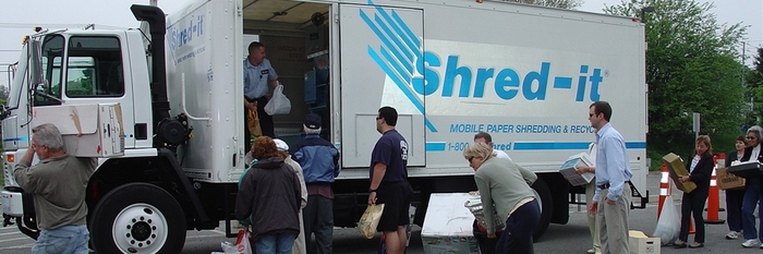  Profile Photos of Shred-it Unit 53 Park W Rd, Park West Industrial Park - Photo 4 of 5