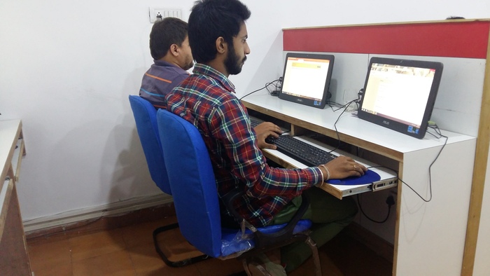 Learning Students of Envision Webtech - Software Industrial Training in Chandigarh SCF 59, Top Floor Phase-2, Mohali - Photo 1 of 3