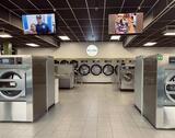 Half Price Laundromat, Winnetka