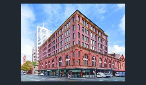  Profile Photos of Abacus Finance Brokers - Sydney Level 5/451 Pitt St - Photo 2 of 3