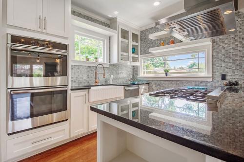  Profile Photos of Kitchen Remodeling Experts Of Gotham 825 3rd Ave - Photo 2 of 3