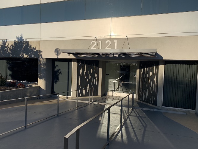  Profile Photos of Vistica Wealth Advisors 2121 Palomar Airport Road - Photo 2 of 3