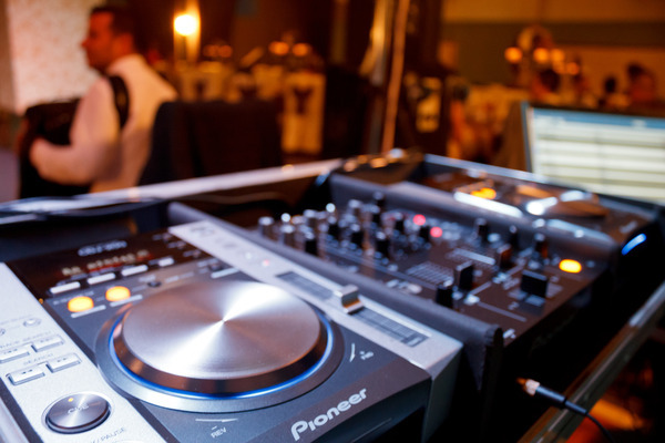  Profile Photos of DJ Nunta Bucuresti DJ Daniel Aleea Istru 2 - Photo 21 of 30