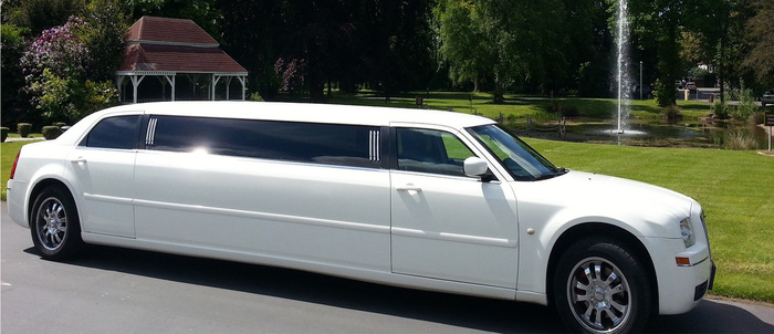 Airport Car Service in Tahoe<br />
<br />
 walls of Walls Luxury Transportation NV Reno-5470 kietzke lane suite 300 - Photo 2 of 12