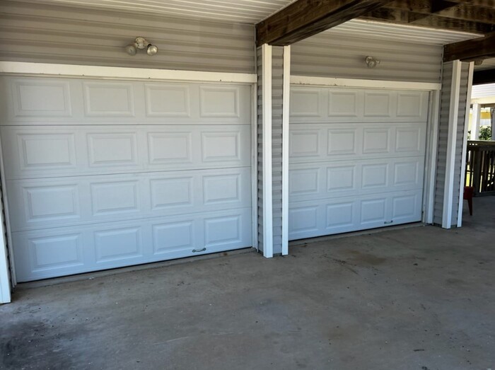  Profile Photos of Easy garage door repair 12122 Fairmeadow Dr - Photo 8 of 25