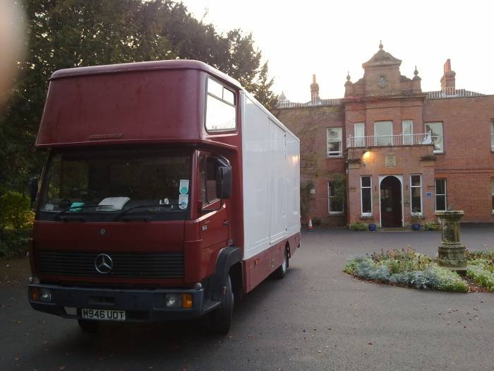  Profile Photos of Michael's Movers Removals and storage in West Sussex Uk and France 21 Dinsdale field - Photo 5 of 7