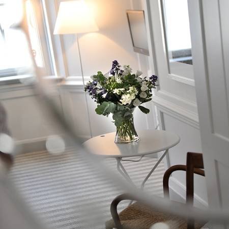  Profile Photos of The Crown The Thoroughfare   - Photo 12 of 15