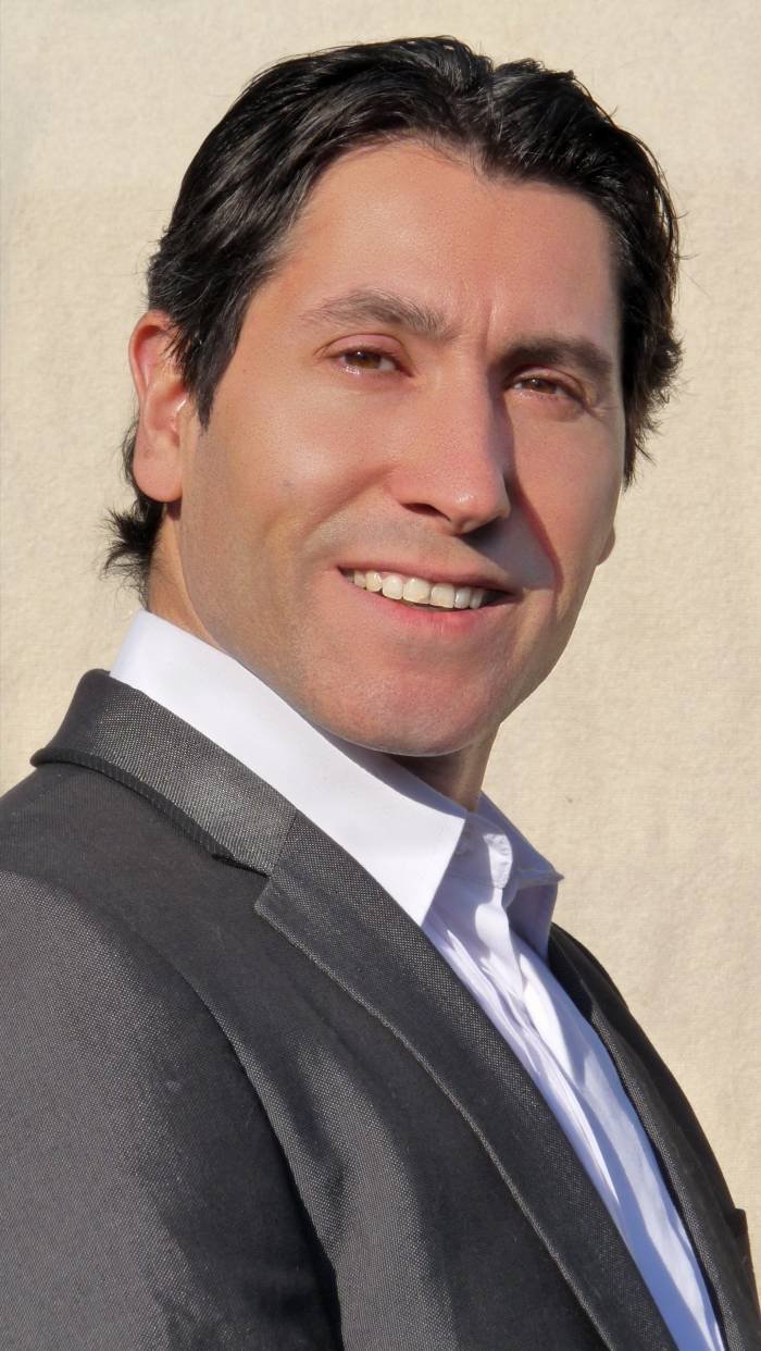  Profile Photos of Antoine Robinson Wedding and event pianist/singer Summergangs Road - Photo 1 of 4