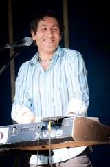 Antoine Robinson Wedding and event pianist/singer, Hull