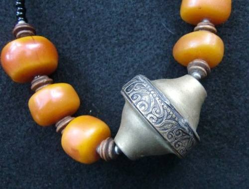 http://www.craftsoftheworldonline.com/Jewellery/BERBER NECKLACE WITH AMBER AND METAL BEADS<br />
from Morocco<br />
free delivery Tribal Chic of Crafts of the World Online 15 High Street - Photo 2 of 8 http://www.craftsoftheworldonline.com/Jewellery/BERBER NECKLACE WITH AMBER AND METAL BEADS<br />
from Morocco<br />
free delivery Tribal Chic of Crafts of the World Online 15 High Street - Photo 2 of 8