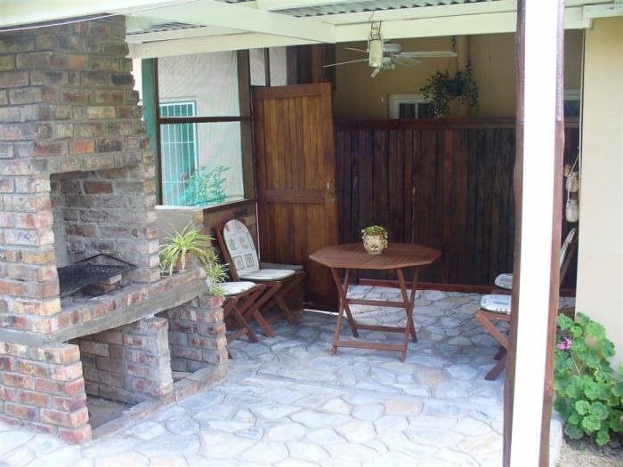 Profile Photos of Tipuana Bed & Breakfast 3 Hellier Street - Photo 1 of 7
