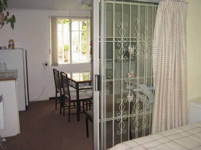  Profile Photos of Tipuana Bed & Breakfast 3 Hellier Street - Photo 2 of 7