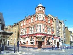  Profile Photos of The Royal Hotel 29 Broadway - Photo 8 of 10