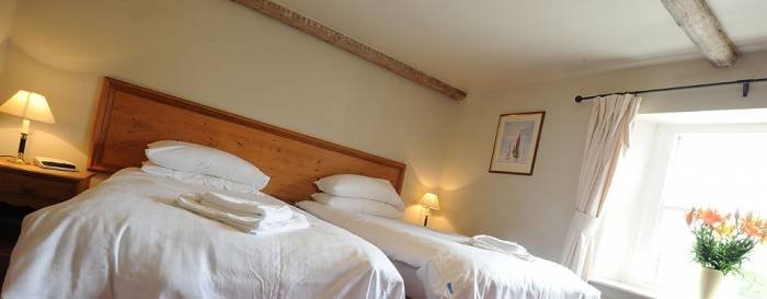  Profile Photos of Old Coach House Old Coach House - Photo 2 of 10