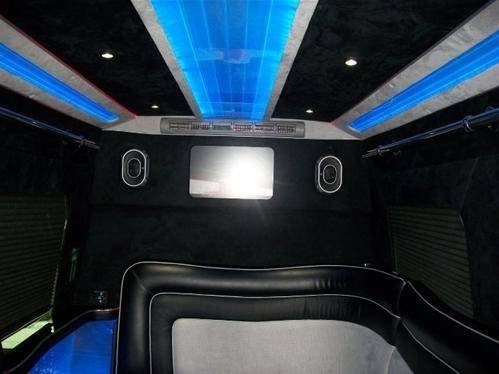  Profile Photos of Deluxe Chauffeured Cars & Limousines 7 Old Aberdeen Place - Photo 4 of 14