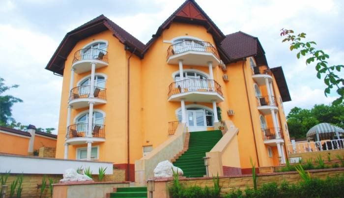  Profile Photos of Gloria Hotel 9/1 Pietrariei str - Photo 10 of 18
