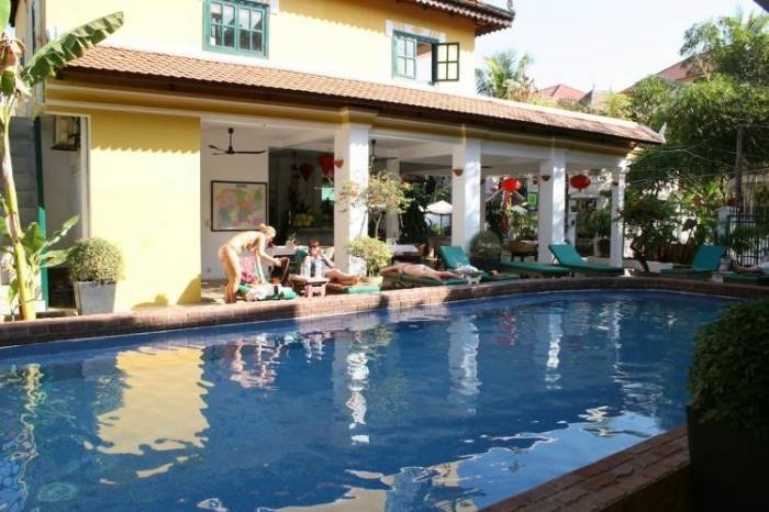 Golden Banana Swimming Pool Profile Photos of Golden Banana B&B and Superior Hotel Phum Wat Damnak, Krom10. - Photo 6 of 8