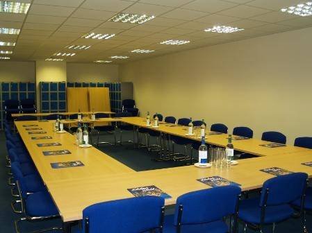  Profile Photos of Porters Restaurant and Bar Leviathan Way - Photo 2 of 8