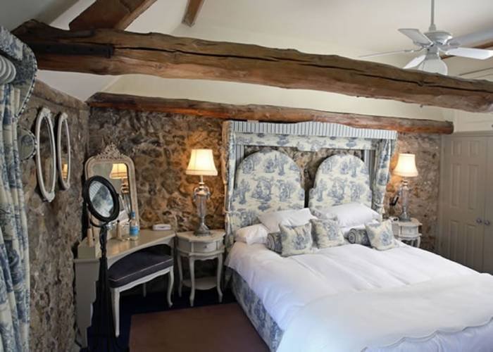  Profile Photos of The Hoste Arms The Green - Photo 19 of 24
