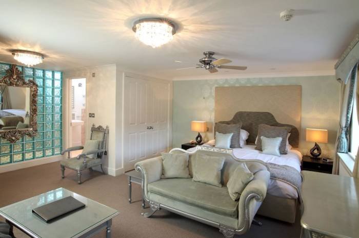  Profile Photos of The Hoste Arms The Green - Photo 10 of 24