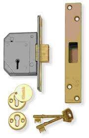  Profile Photos of Locks 4 less Locksmiths 33 Paston close, South woodham ferrers - Photo 2 of 6