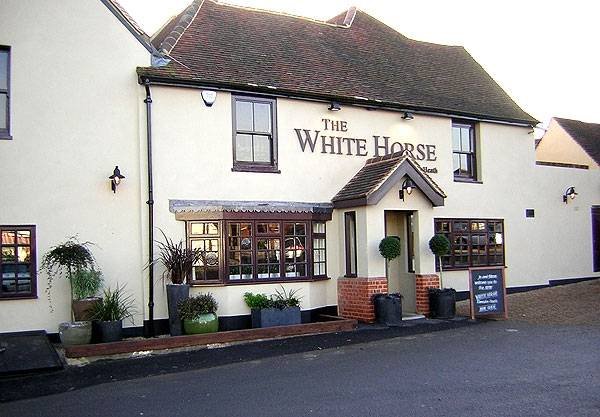  Profile Photos of The White Horse - Ramsden Heath Heath Road, Ramsden Heath - Photo 17 of 20