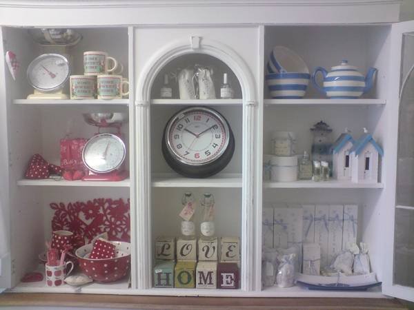  Profile Photos of Pebbles Tea Room 86 High St - Photo 2 of 6