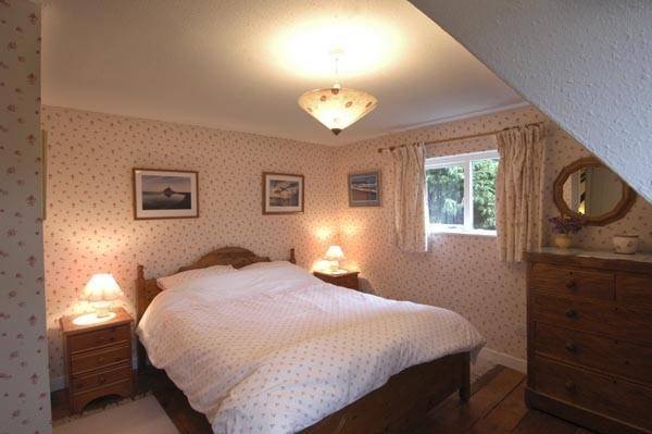 Main south-facing bedroom Profile Photos of Pollywiggle Cottage 40 The Drove, West Raynham - Photo 3 of 9