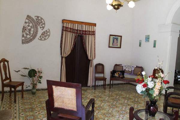  Profile Photos of Hostal Riselda Francisco J. Zerquera 261 e/c Carlos Echenagusia y Jose Marti. - Photo 2 of 10