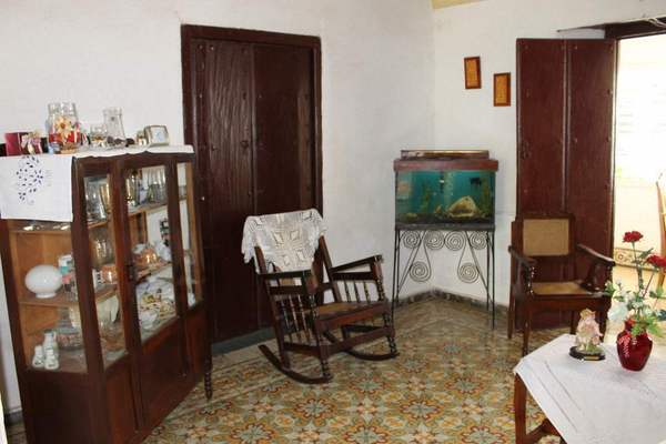  Profile Photos of Hostal Riselda Francisco J. Zerquera 261 e/c Carlos Echenagusia y Jose Marti. - Photo 5 of 10