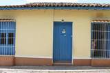  Hostal Riselda Francisco J. Zerquera 261 e/c Carlos Echenagusia y Jose Marti. 