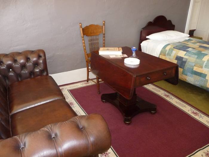 Family room or teen retreat Country bakehouse 2013New Album of Country bakehouse Accommodation Main Street - Photo 6 of 8