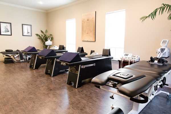  Profile Photos of Schroeder Family Chiropractic 1982 North Highway 190 - Photo 4 of 6