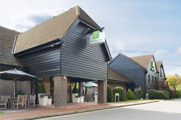  Profile Photos of Holiday Inn Maidstone - Sevenoaks London Road, Wrotham Heath - Photo 4 of 6