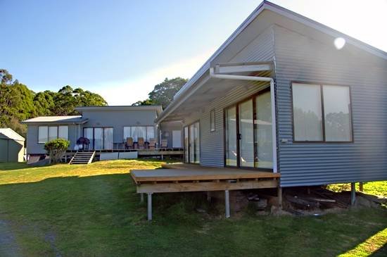  Profile Photos of Bruny Island Accommodation Services 209 Simpsons Bay Rd - Photo 20 of 25