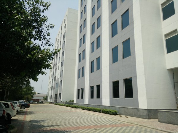  Profile Photos of Proplarity Biz Life By SS Prop | Commercial Office Space in Noida D-5, Sector-10 - Photo 4 of 4