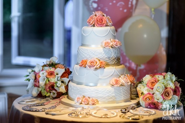  Profile Photos of DKH Photography 30 Halifield Drive - Photo 4 of 5