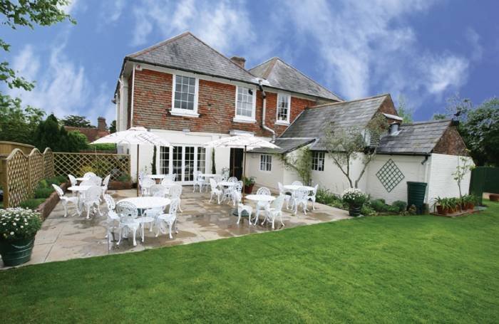  Profile Photos of The White Horse - Hurst Green Silverhill, Hurst Green - Photo 2 of 12