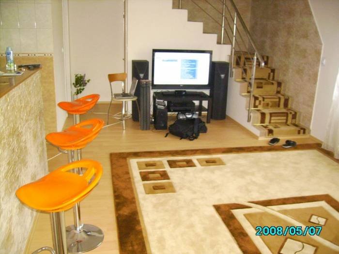  Profile Photos of VILA ROXANA,INCHIRIEZ VILA LA MUNTE,VALEA PRAHOVEI str norilor nr 5 - Photo 2 of 15