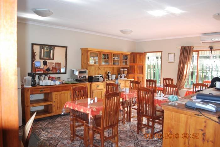  Profile Photos of LENS BED & BREAKFAST GUESTHOUSE 12 Nagel Street - Photo 2 of 16