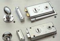 Locksmith Locks Profile Photos of Gants Hill Locksmiths Cranbrook Road - Photo 2 of 2