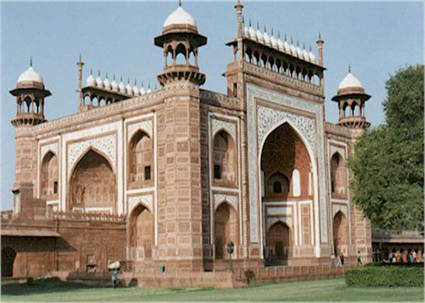  Profile Photos of One Day Agra Packages by Car or Volvo Bus 6.N.D.M.C Market Opp K Block, Connaught Place - Photo 2 of 10