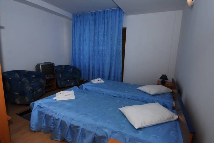  Profile Photos of Hotel Sara`s Sons Aleea Teilor, Nr. 2A - Photo 5 of 14
