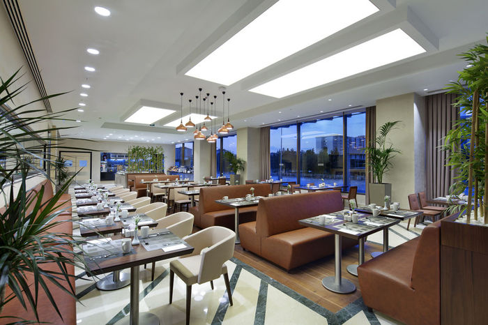 The hote features an onsite restaurant with local and international specialties. Hilton Garden Inn Istanbul Beylikduzu of Hilton Garden Inn Istanbul Beylikduzu 1999 Sk. No:9 - Photo 8 of 18 The hote features an onsite restaurant with local and international specialties. Hilton Garden Inn Istanbul Beylikduzu of Hilton Garden Inn Istanbul Beylikduzu 1999 Sk. No:9 - Photo 8 of 18