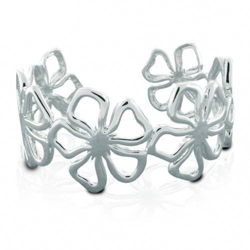 Daisy cuff Â£19.50 jewellery of Bubbles and Baubles st.clears - Photo 18 of 20