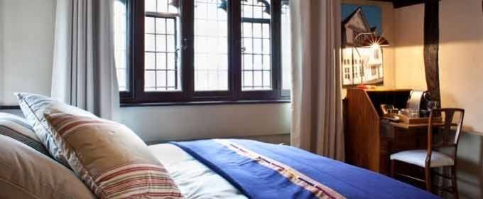  Profile Photos of The Cross Keys Hotel 32 High Street - Photo 1 of 1