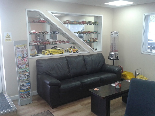 Autokare Cambridge Reception and waiting area New Album of Autokare Unit 6 & 7, 261 - 263 Barnwell Road - Photo 2 of 4